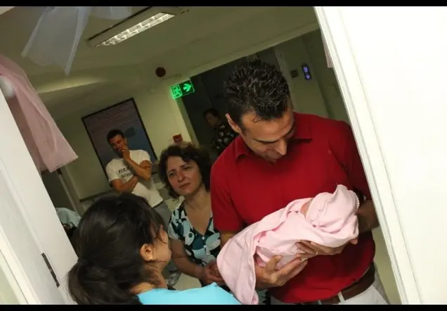 BEREN İNCEKALAN 'ın Web Sayfası – doğum hikayesi fotoğrafı 39/78 · Songül Turgut, İzmir